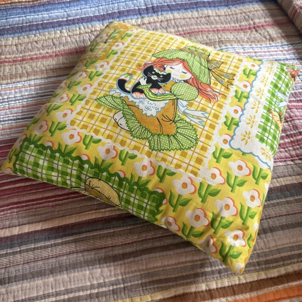 Vtg Sears Katie's Patchwork Pillow Featured in Stranger Things MCM